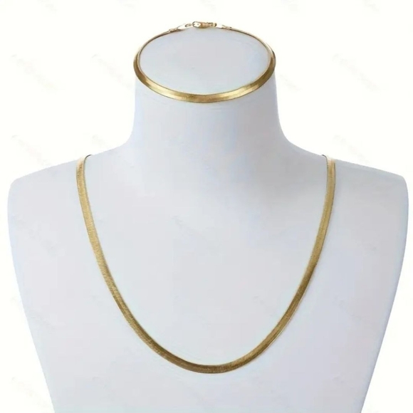 18K GOLD PLATED NECKLACE AND BRACELET SET-CLEARENCE - Picture 2 of 8